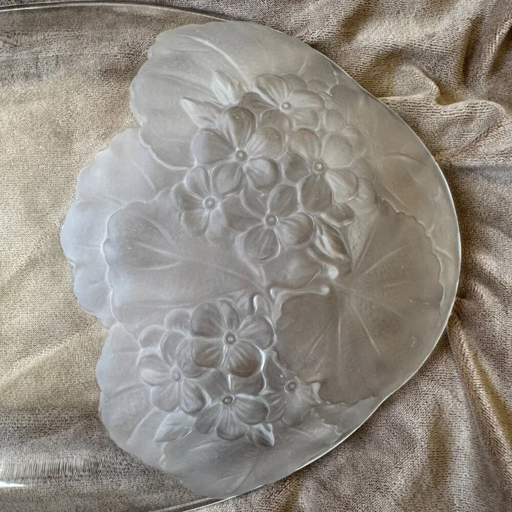 GUC Vintage Mikasa Hoya Crystal‎ Floral Motif Oval Serving Tray 13